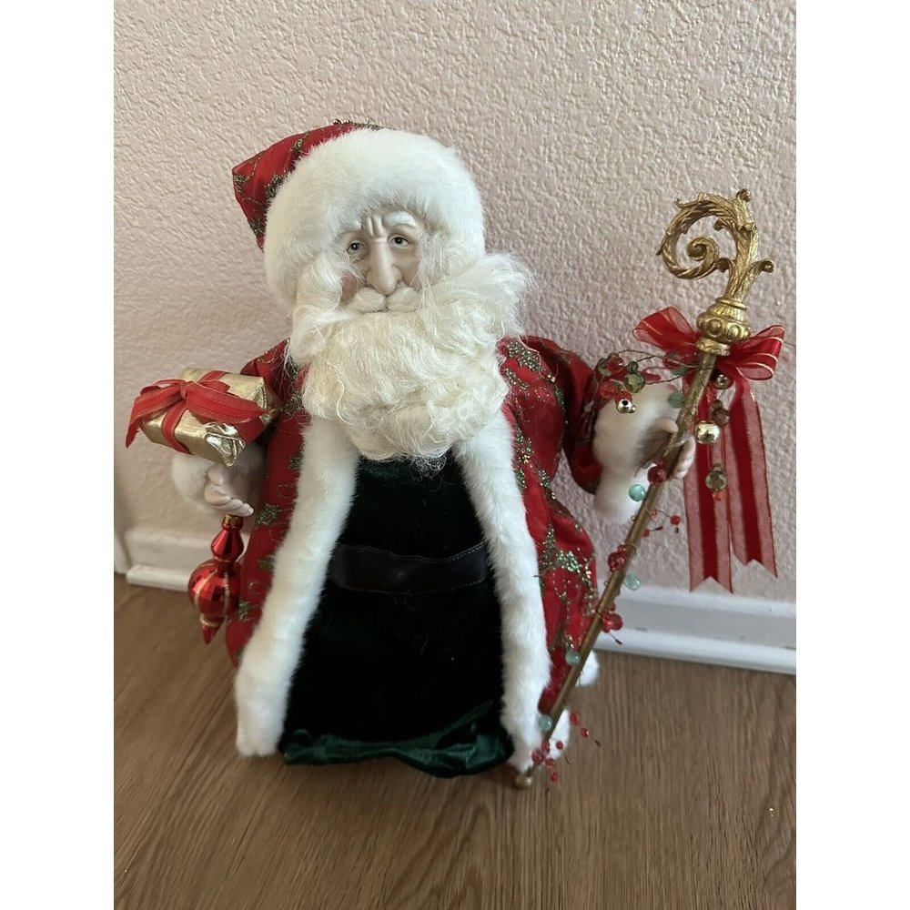 VTG 16” Santa Claus King‎ Red Felt Suit Holding Christmas Gift Tree Top Decor